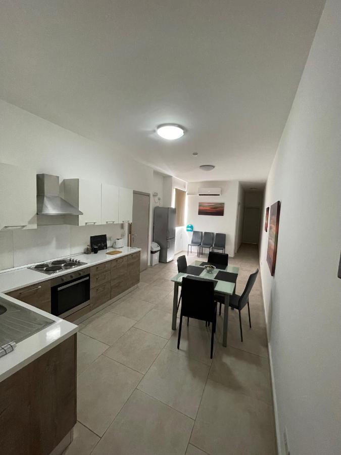 Central Modern Apartment Gzira Exterior foto